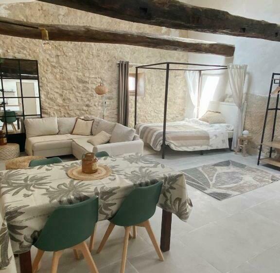 Bonnieux : Loft   La Pause