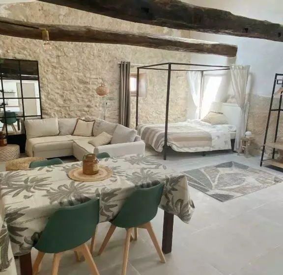 Bonnieux : Loft   La Pause