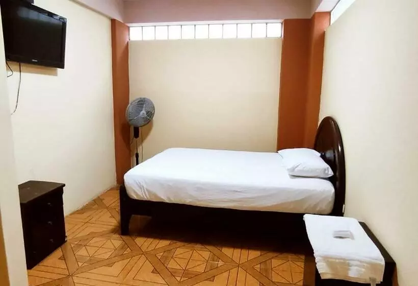 ホテル Hostal Muchik