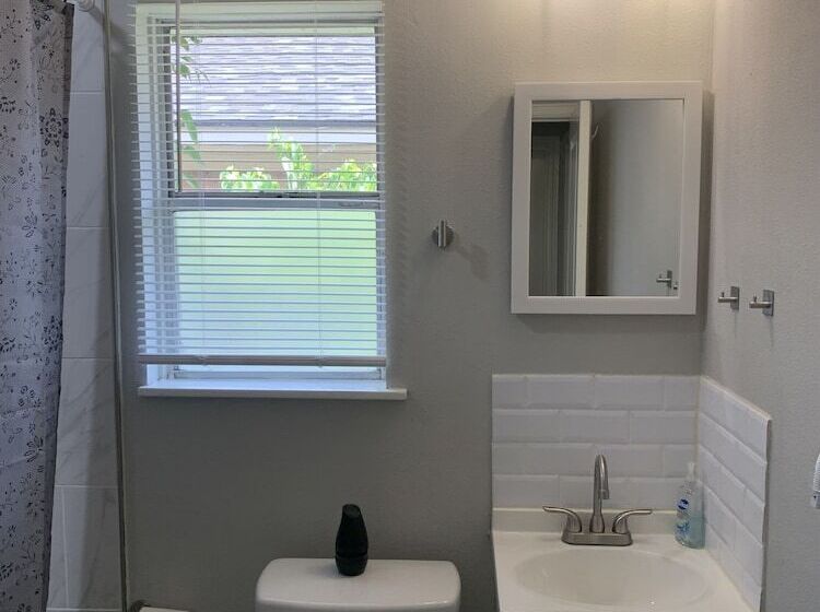 Stop Inn Stay Hostel