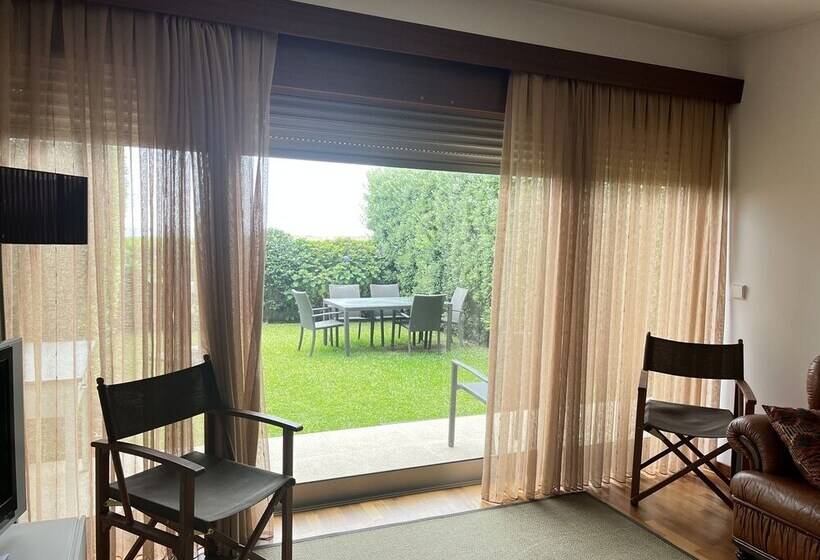 Vila Chã Beach House