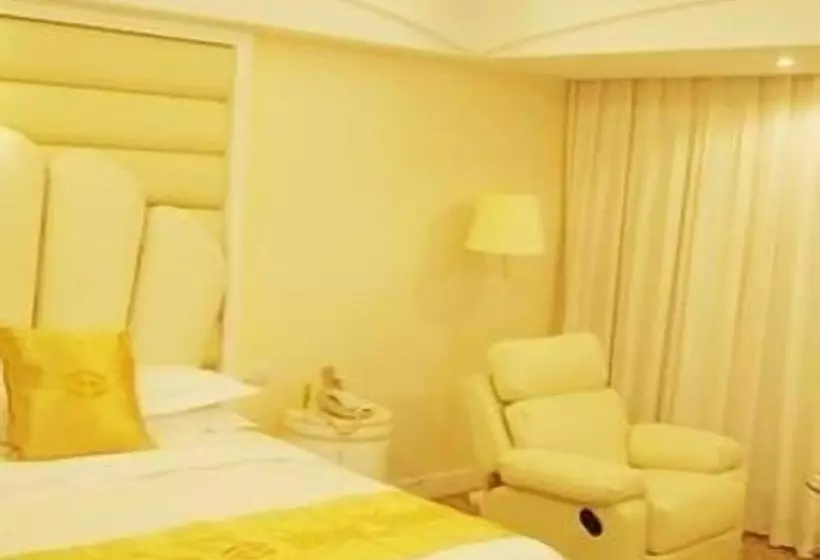 Отель Zhongzhou International