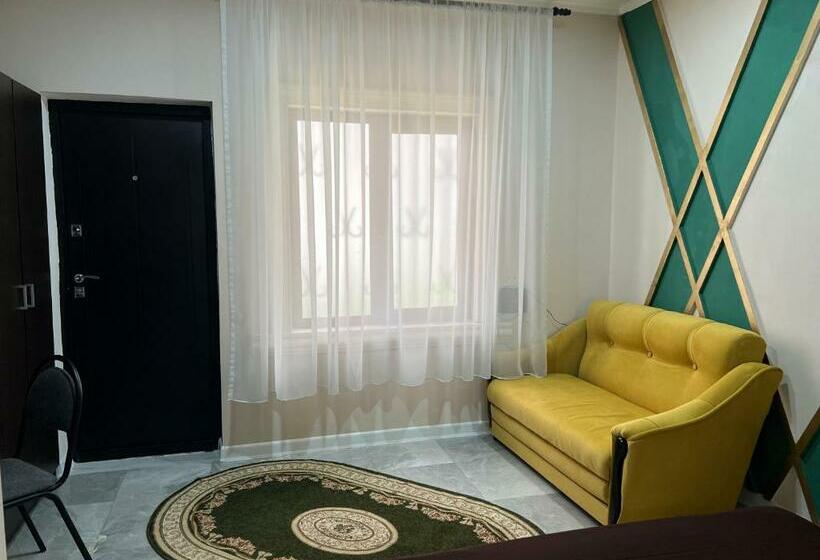 ユースホステル мини отель марома