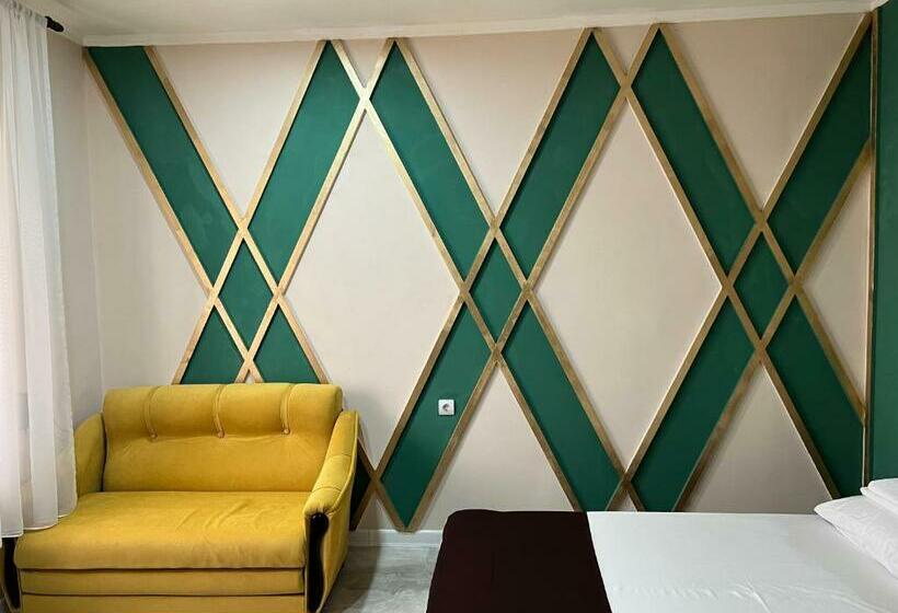 ユースホステル мини отель марома