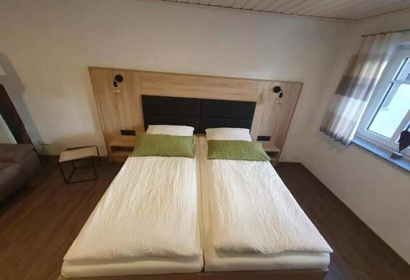 Aamiaismajoitus (B&B) Bleibe In Der Brandgasse