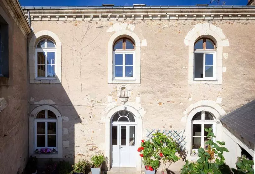 Aamiaismajoitus (B&B) Confidences Escale à Brissac