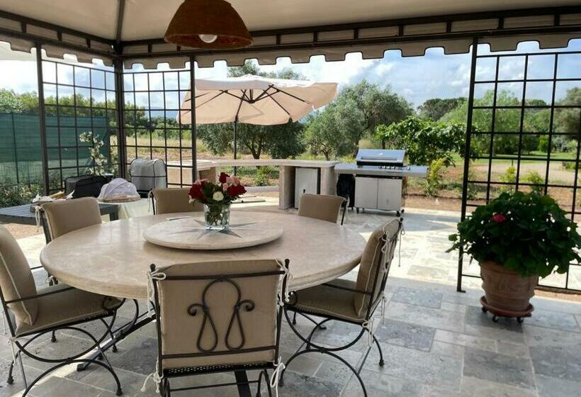 צימר Corte Dei Mirti, Camere Signorili