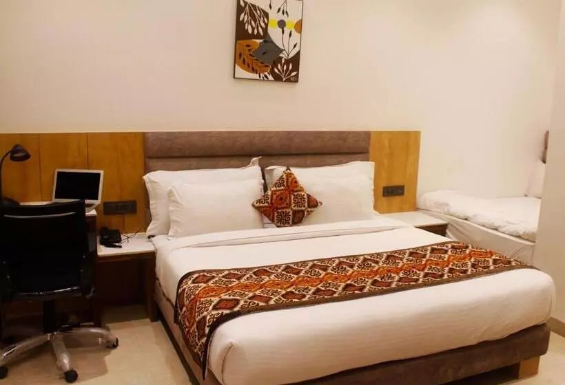 Hotel Blessings