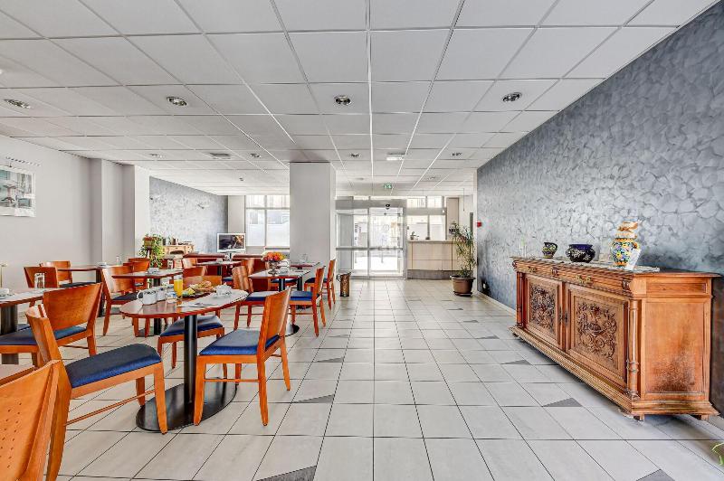 هتل Hôtel Robespierre Ex Idéal Hôtel Paris Montreuil