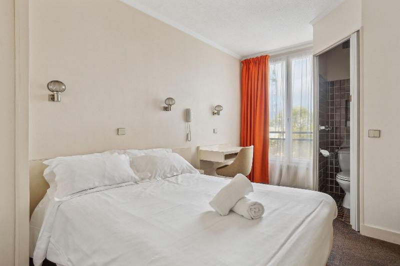 هتل Hôtel Robespierre Ex Idéal Hôtel Paris Montreuil