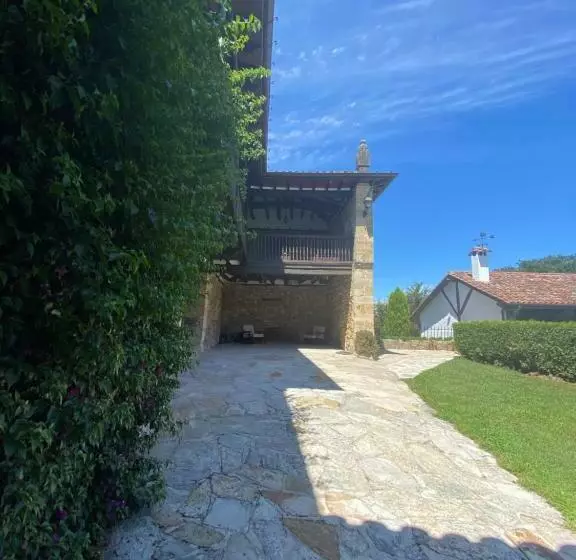 Hotelli Posada La Lomba