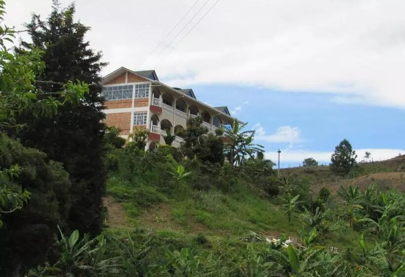 ホテル Villa Isabella Esperanza De Tinjacá Boyacá