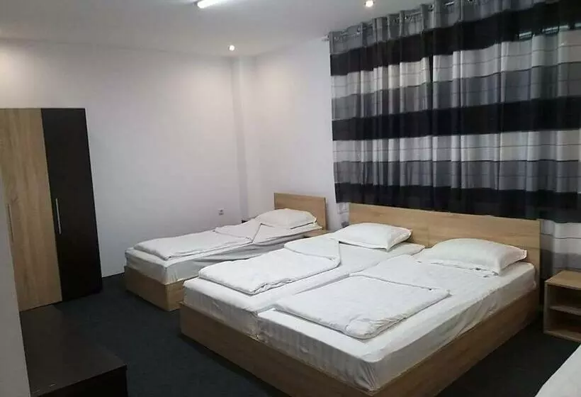 ペンション стаи за гости ася