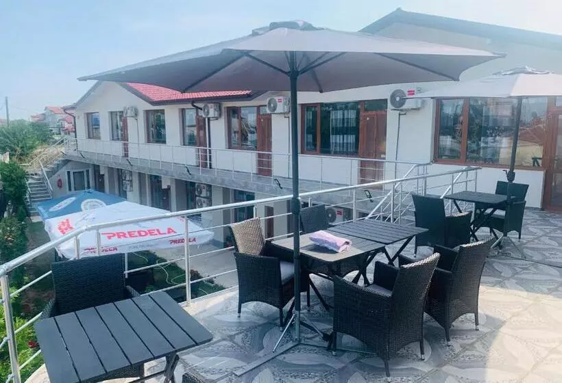 ペンション стаи за гости ася