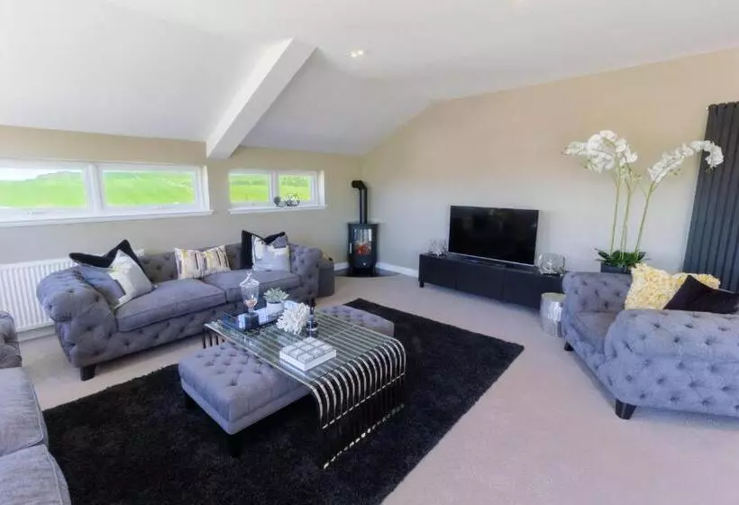 Arran View Apartment At Heads Of Ayr