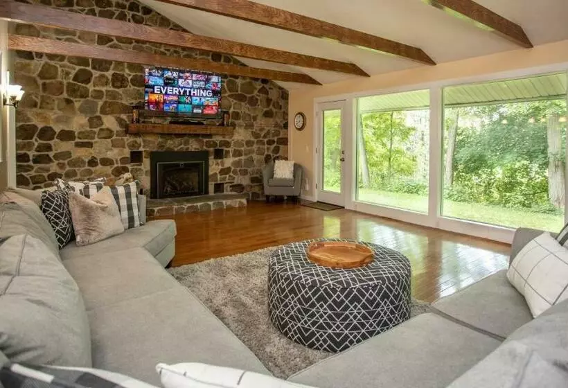 Forestview Manor