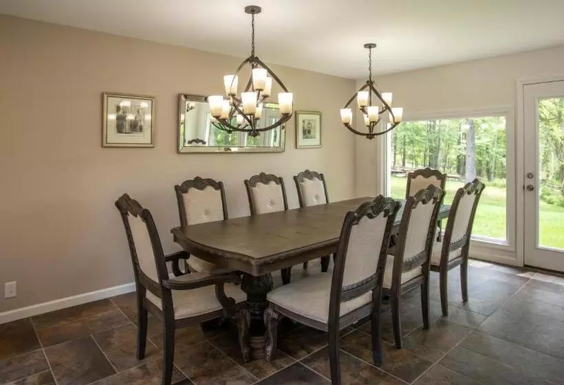 Forestview Manor
