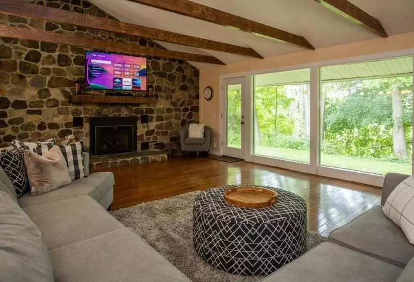 Forestview Manor