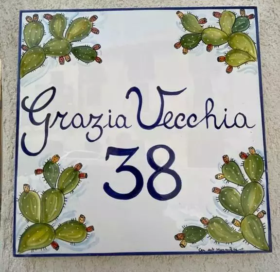 پانسیون Grazia Vecchia 38