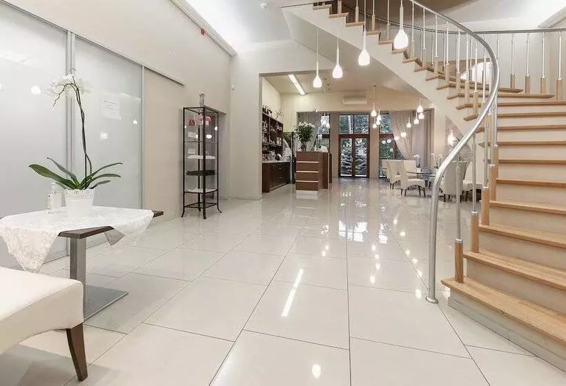 پانسیون Room In Guest Room   Valensija   Apartment For 2 Adults