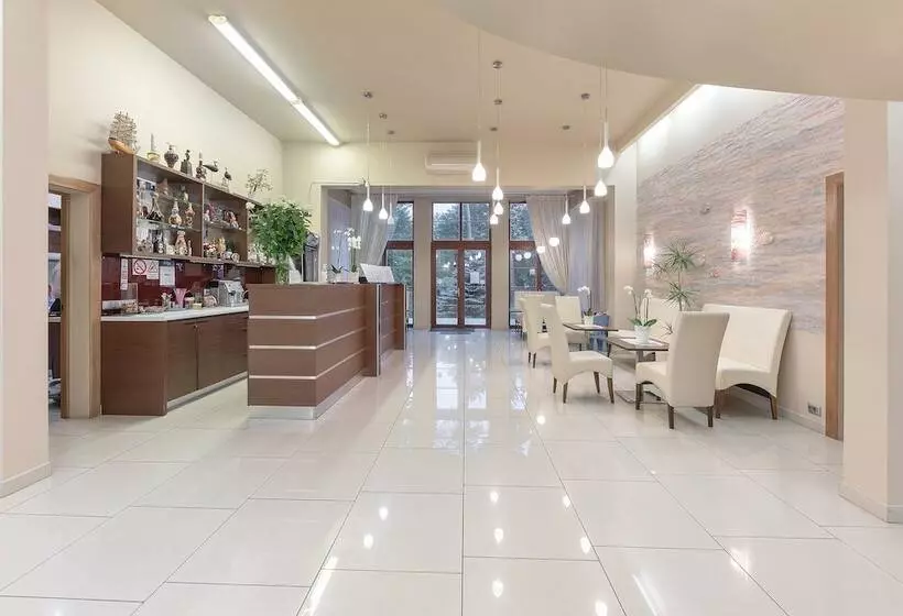 پانسیون Room In Guest Room   Valensija   Apartment For 2 Adults