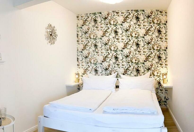 Fewo1846 Strandresidenz Wassersleben   Ostseenest   Modernes Studioapartment Mit Balkon Am Strand