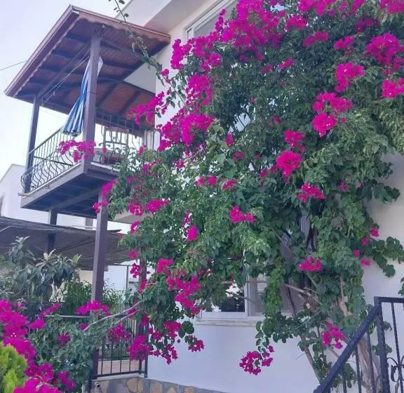 Yamaç Apart Otel