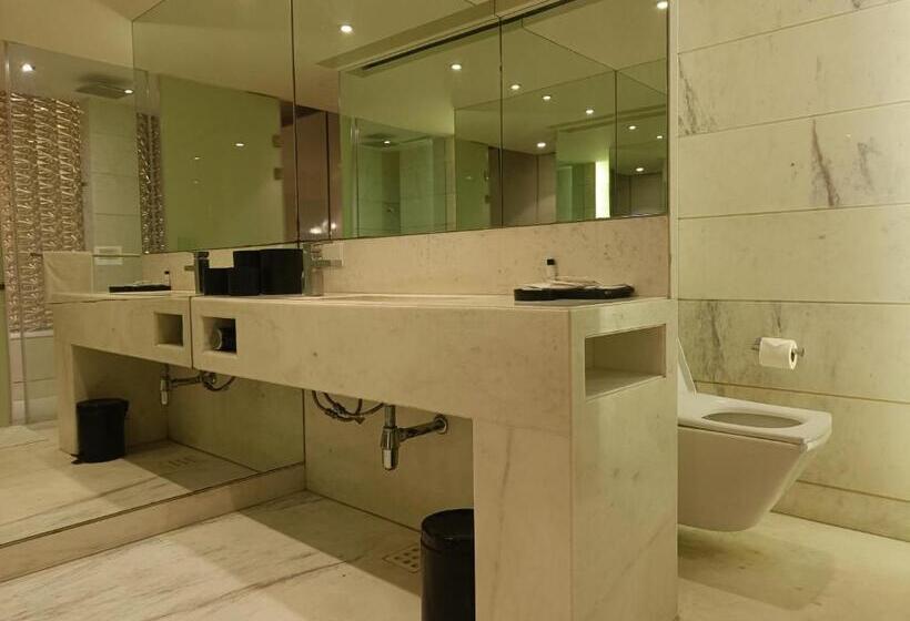 Boulevard By Design Hotel Chennai