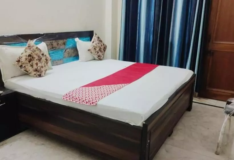 Aamiaismajoitus (B&B) Madhav Palace