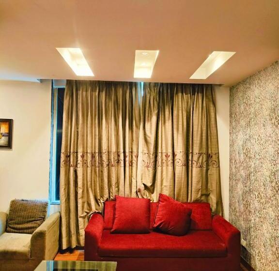 Hotel Billions Kapashera