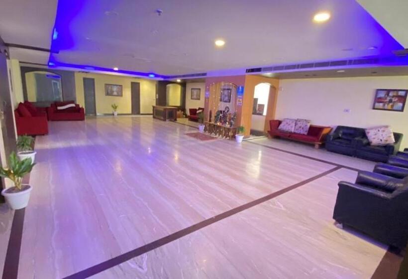 Hotel Billions Kapashera