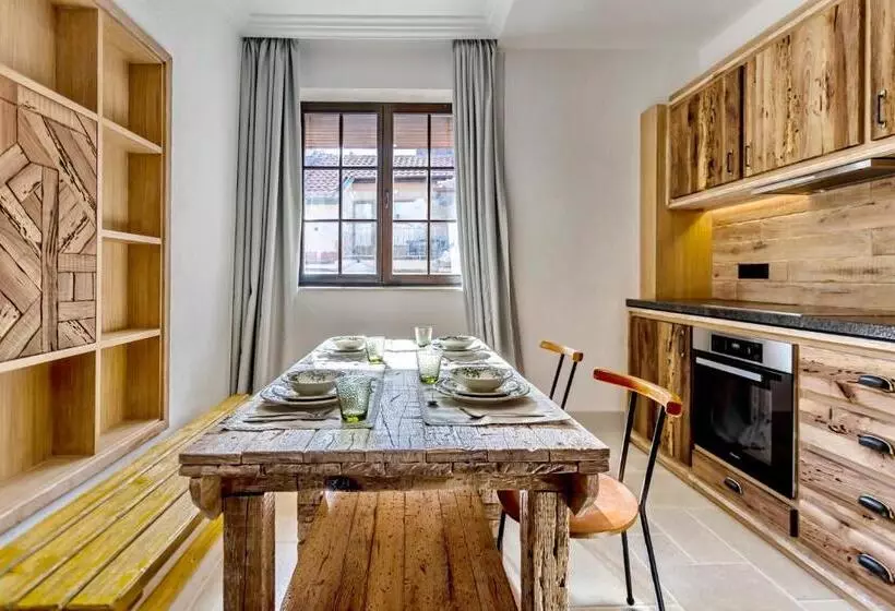 ホテル Castro Mesembria Boutique