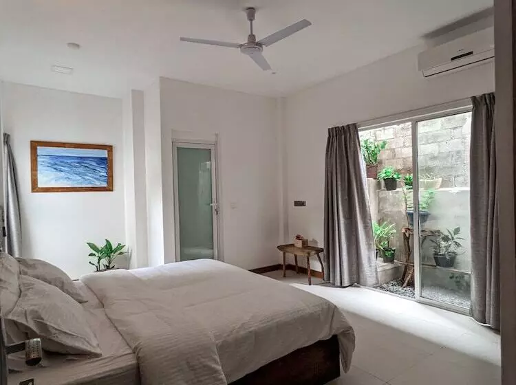 هتل Dhoadhi Retreat