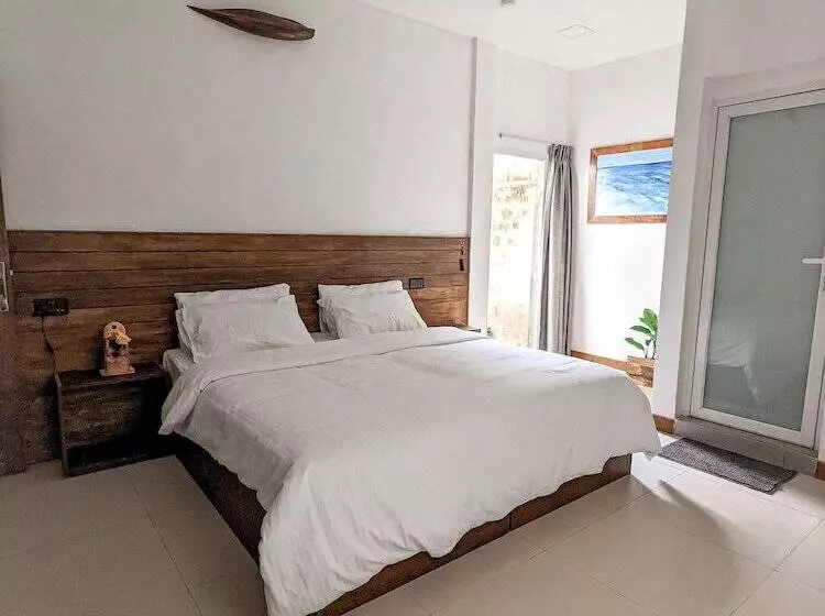 هتل Dhoadhi Retreat