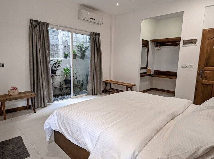 هتل Dhoadhi Retreat