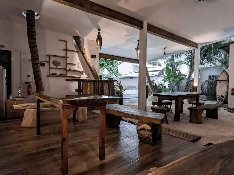 هتل Dhoadhi Retreat