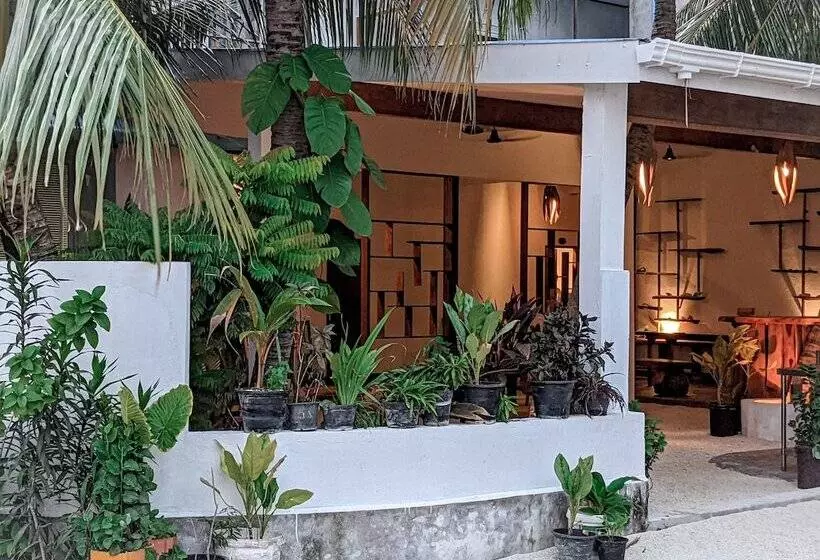 هتل Dhoadhi Retreat