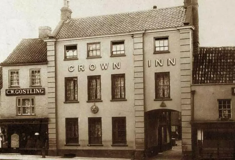 Hotelli The Crown Fakenham