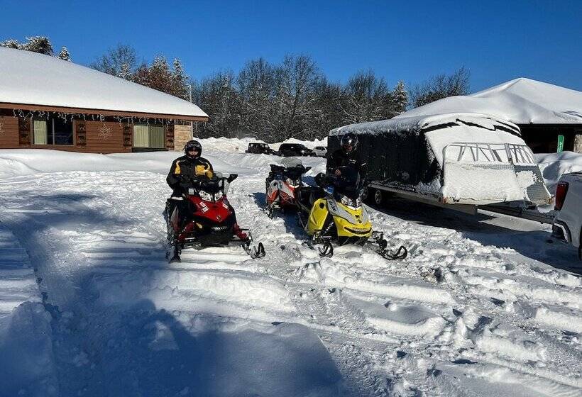 Motel Boulder Bear Motor Lodge