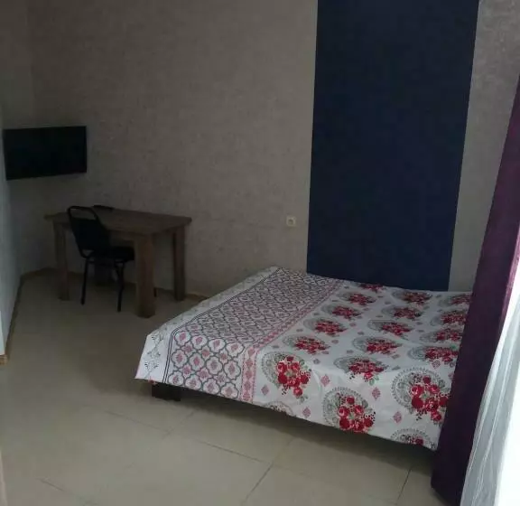 پانسیون Gldani House