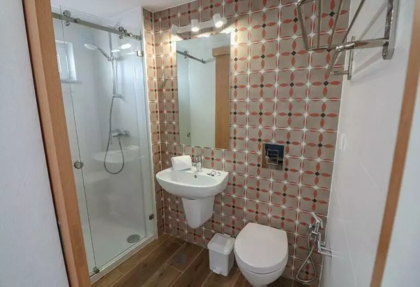 Majatalo Little Break Guest House