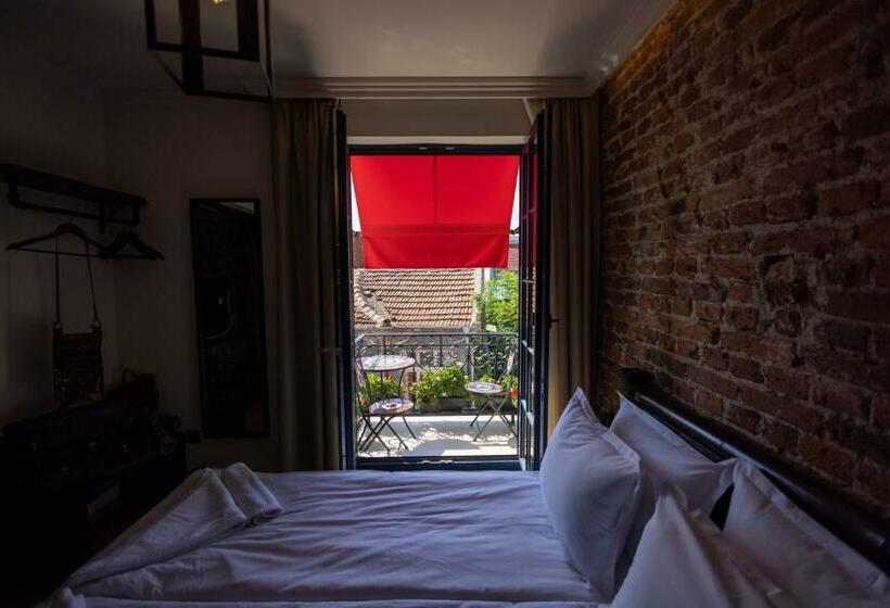 Pensjonat Nomad Studios, Kapana