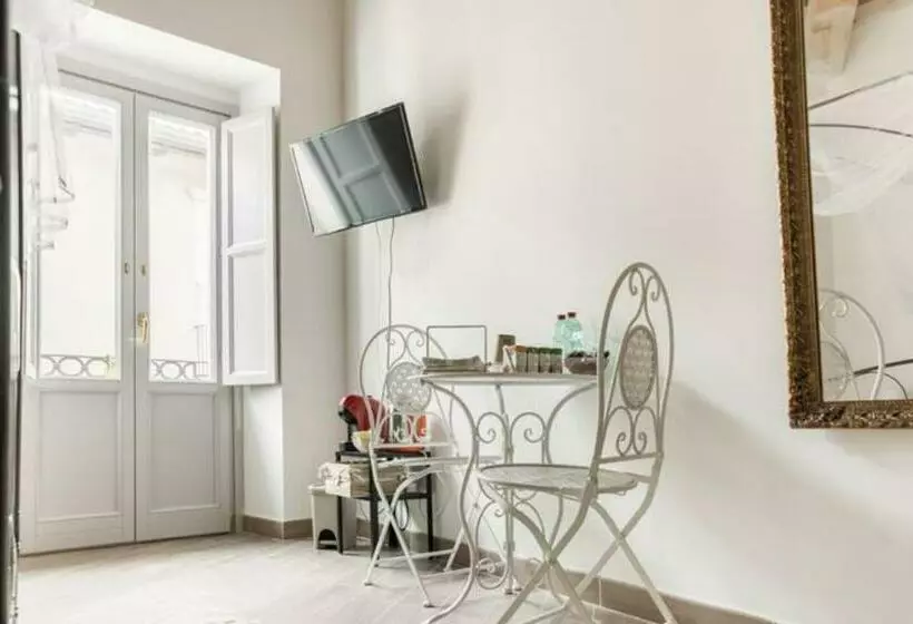 B&b Corso Vittorio Emanuele   Nel Pieno Centro Storico