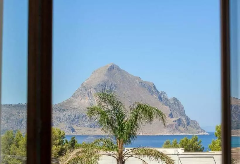 Aamiaismajoitus (B&B) La Dama