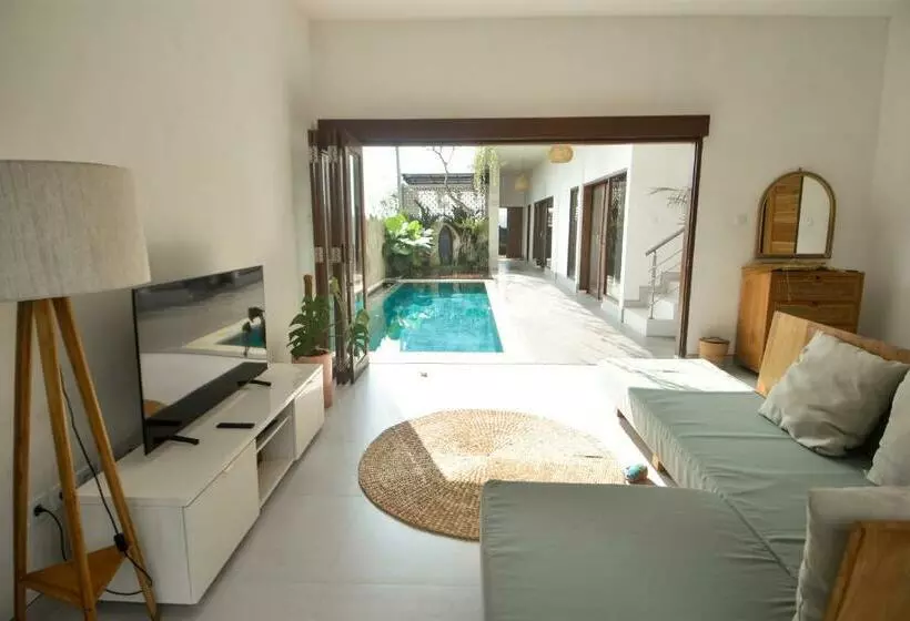 ベッドアンドブレックファースト Three Palms Surf & Stay Medewi