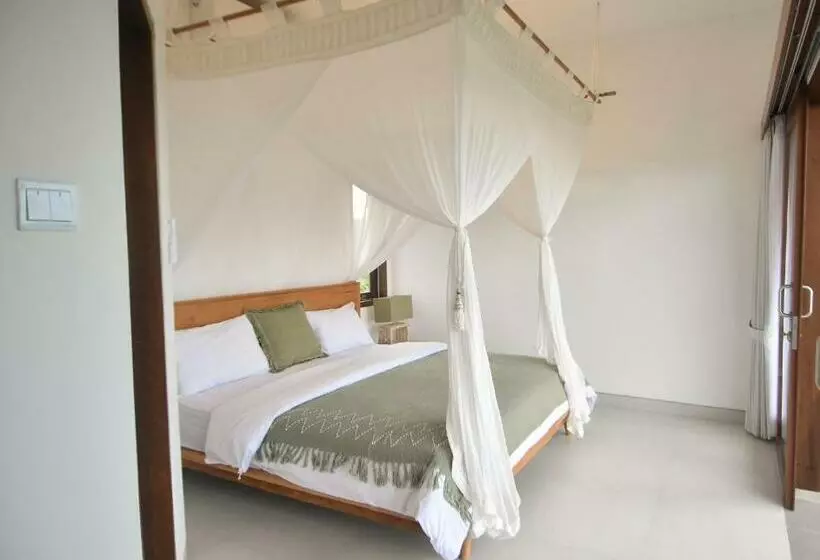 ベッドアンドブレックファースト Three Palms Surf & Stay Medewi