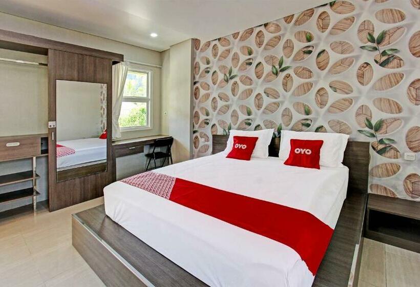 호텔 Capital O 91384 Rintaka Residence