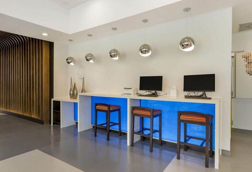 فندق Glo Best Western Pooler Savannah Airport