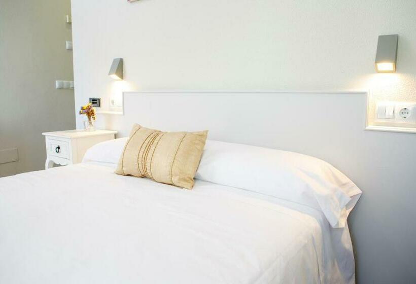 Hotel Hostal Costa Coruña