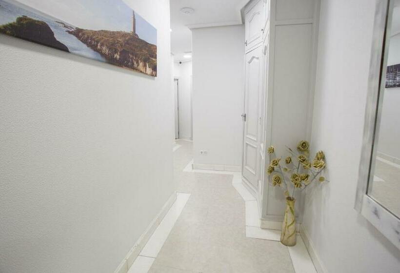 Hotel Hostal Costa Coruña